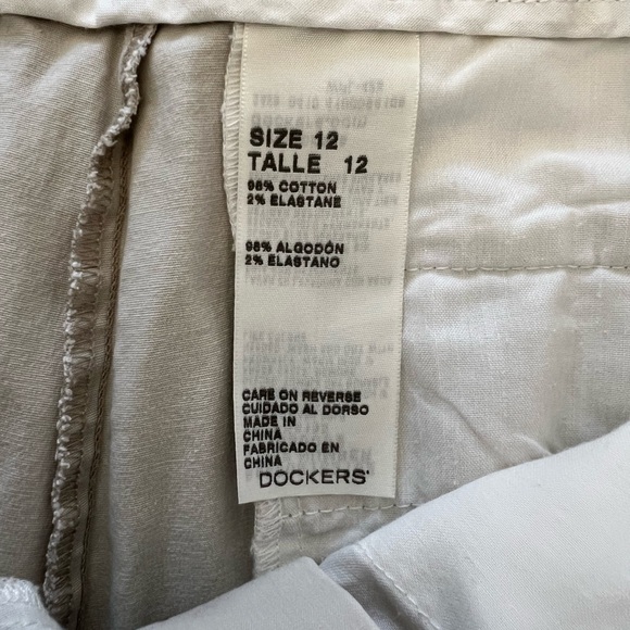 Women’s Docker Shorts - Picture 11 of 11